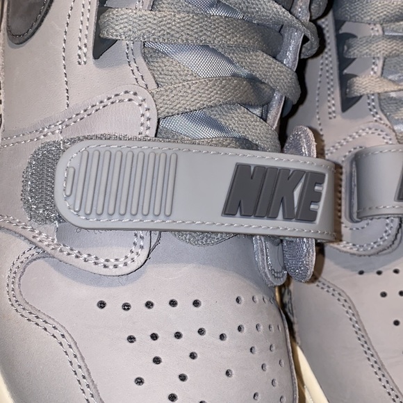 Air Jordan Legagcy 312 - Wolf Grey (WORN) - Picture 16 of 17